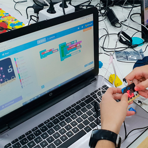 Programacin fsica con Micro:bit 
